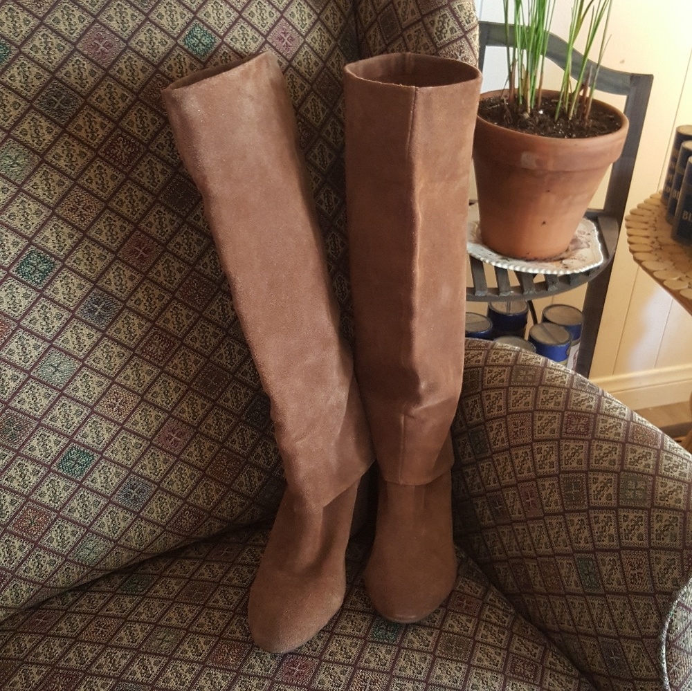 STEVEN Steve Madden tall cognac suede wedge boots